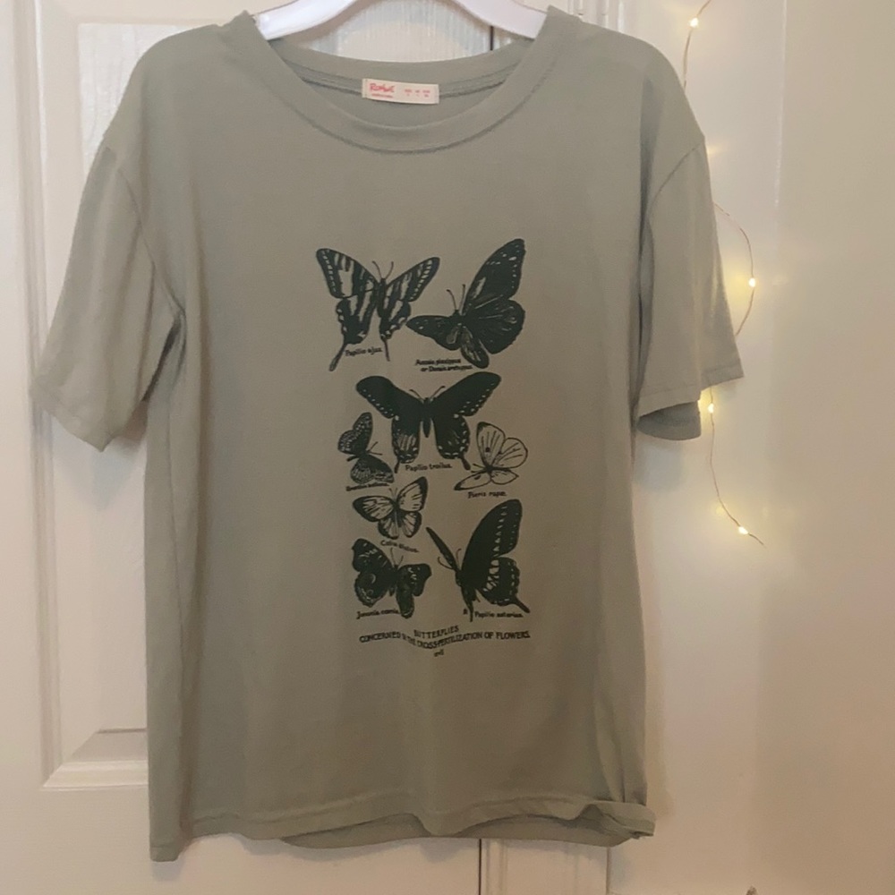 ‼️light green butterfly shirt